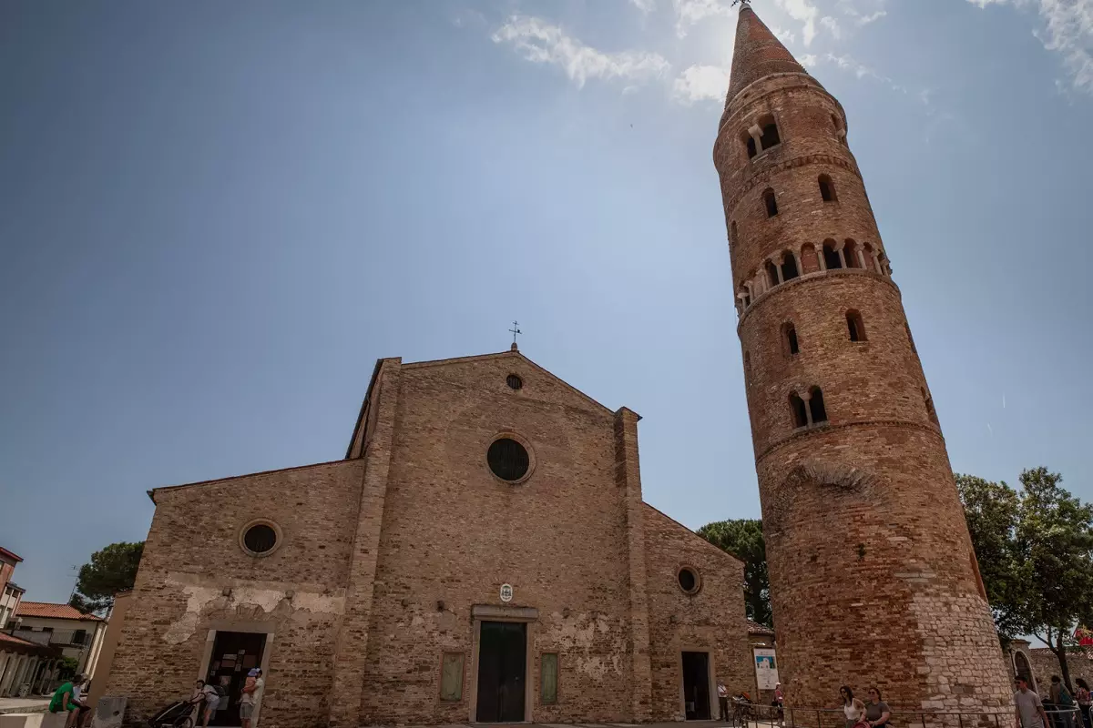 things to do in caorle st stephen cathedral