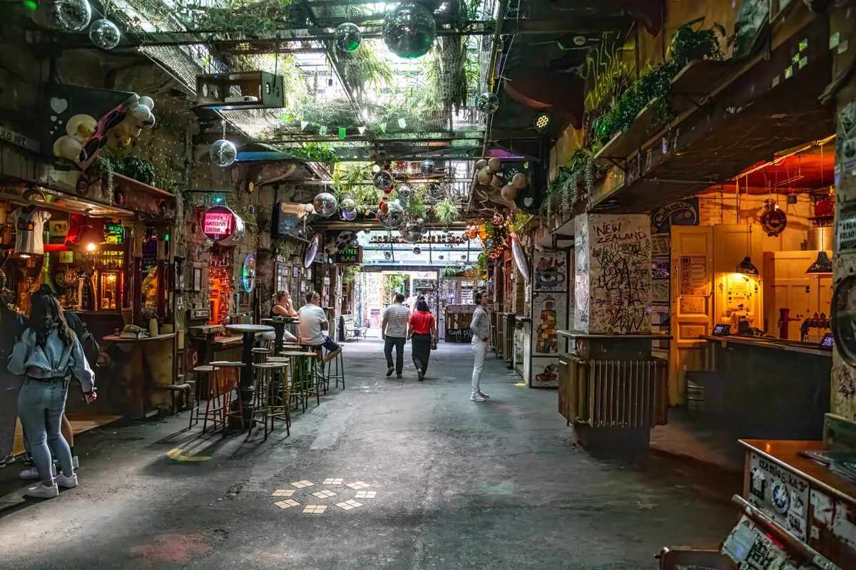 szimpla kert ruin bar most instagrammable places in budapest